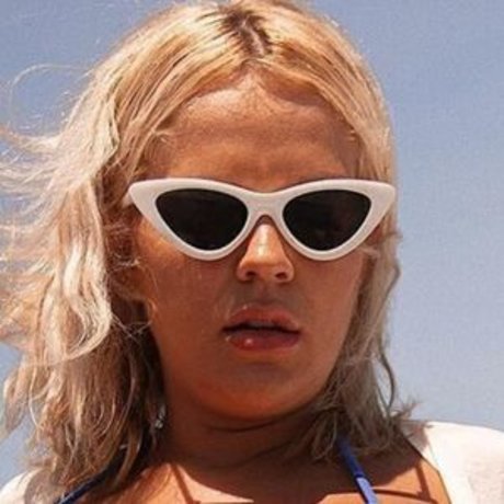 feet milf onlyfans beautiful images