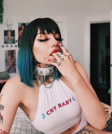 KrispyKremeRose star adult archive