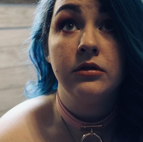 minxymiku xxx model pics