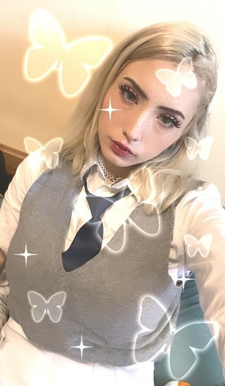 big tits threesome onlyfans pretty pics