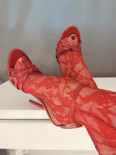 female popular onlyfans hot nude pictures