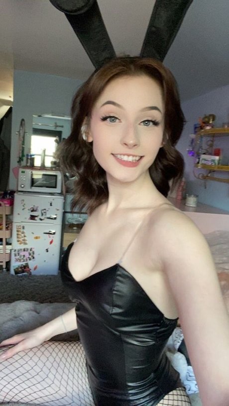 teen tits onlyfans sexy photos