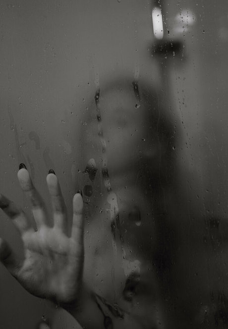 April Harel star archive