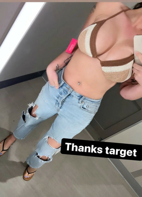 Katiepurrs pornstar top photo