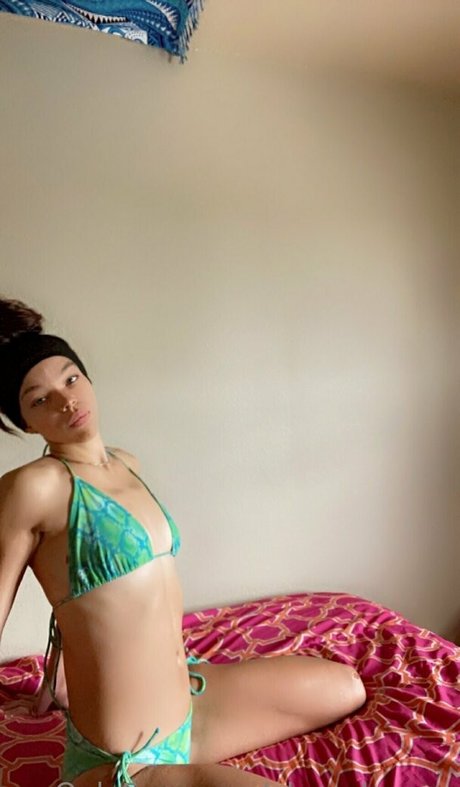 alauralopezz exclusive pornstar img