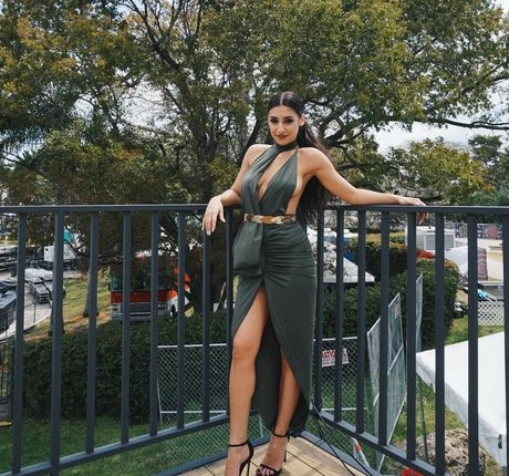 Andrea Helfrich hd star picture