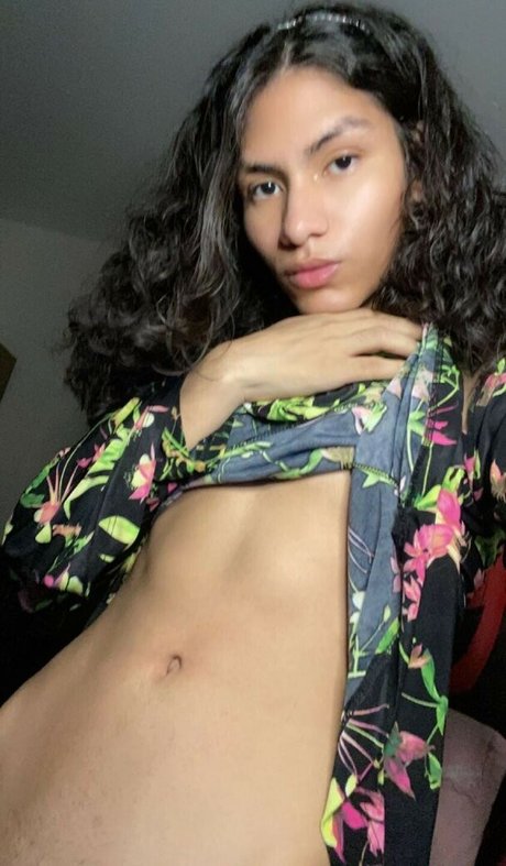 Pietra Vdk nude model picture