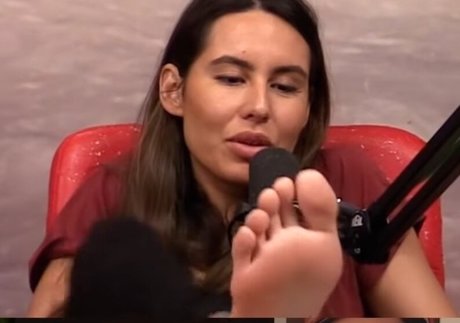 Khalyla Kuhn top actress picture