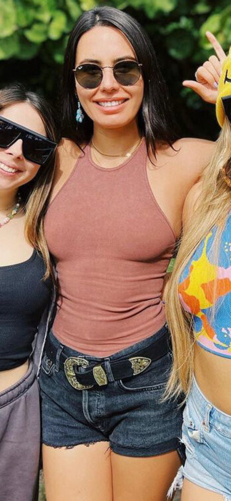 Khalyla Kuhn free star photos