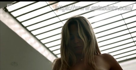 Juliana Lohmann xxx model photo