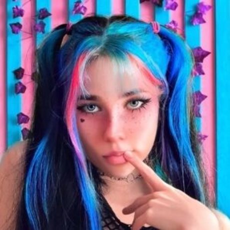 Inna Dakota pretty model image