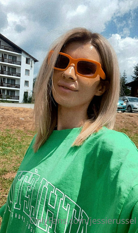 jessierussel art star photos