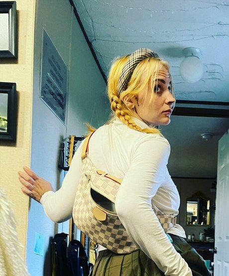 beach blowjob onlyfans hot photos