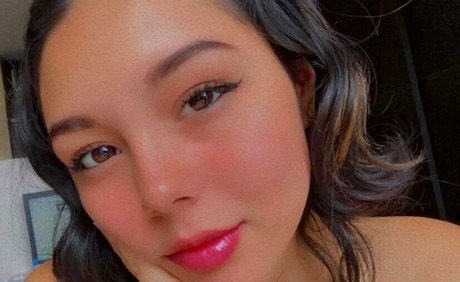 littlelolm model pretty archive