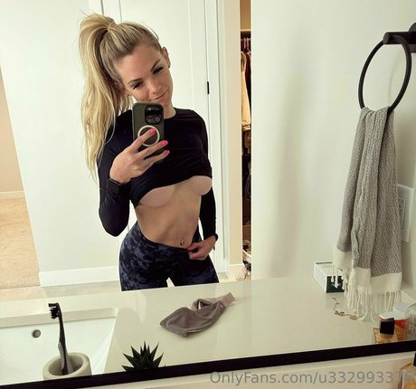 ezrapaige model erotic photos