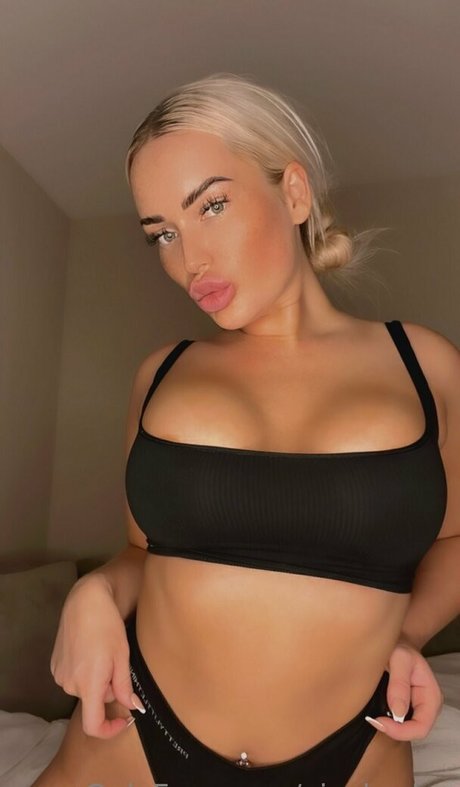 viplaurenxx hot star img