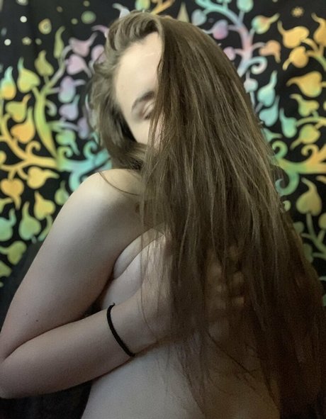 ryliefoxx model xxx photos