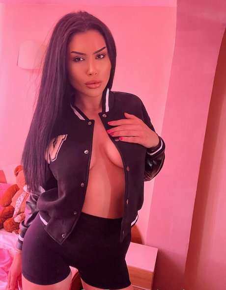 veraivanova high quality model pic