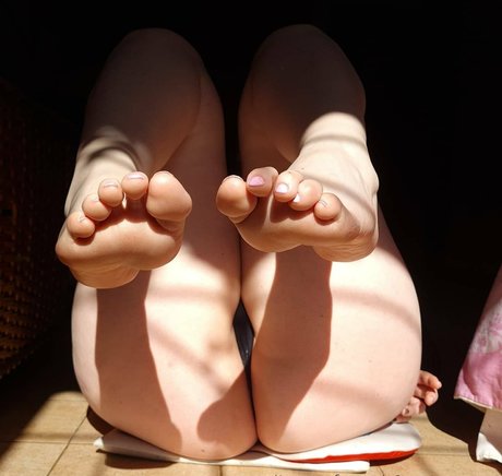 diannamoore nude pornstar photo