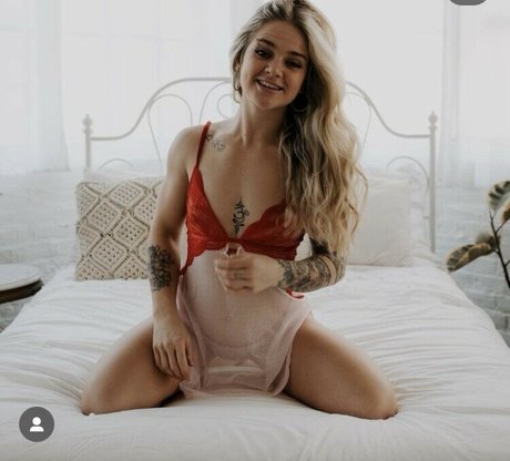 Caseylynnn r erotic actress image