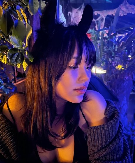 sadparu erotic model galleries