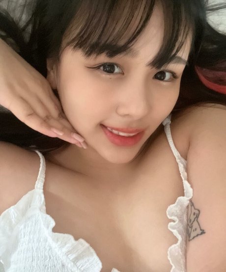 sadparu pornstar pretty pics