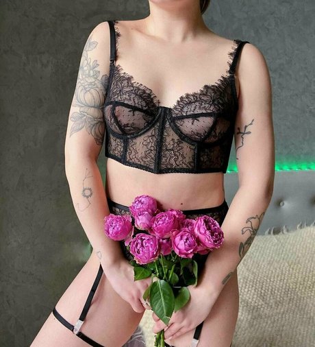 big tits riding onlyfans porno gallery