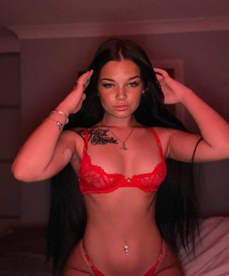 ell maceyx model nude pictures