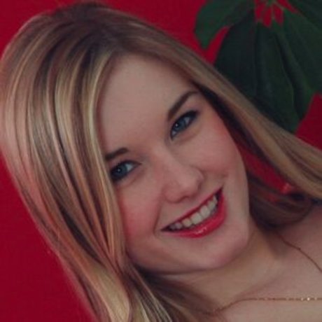 ThisYearsModel hot actress photos