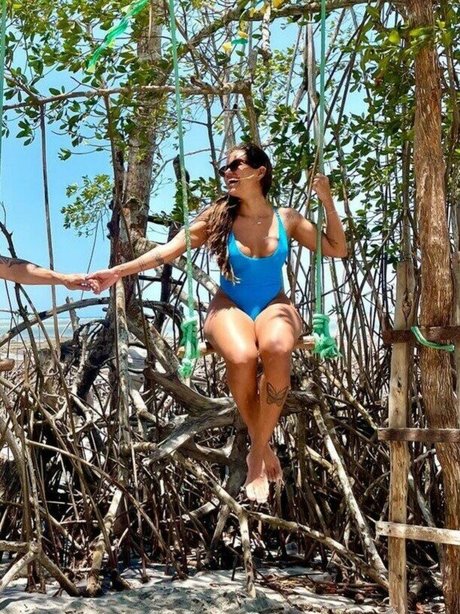 Caroline Veronica top pornstar photo