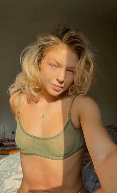 leorose02 beautiful pornstar photos