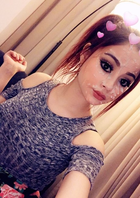 Lilchiipmunk model nude img