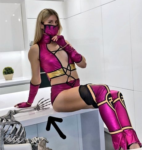 Eugenie Bouchard sexy model pictures