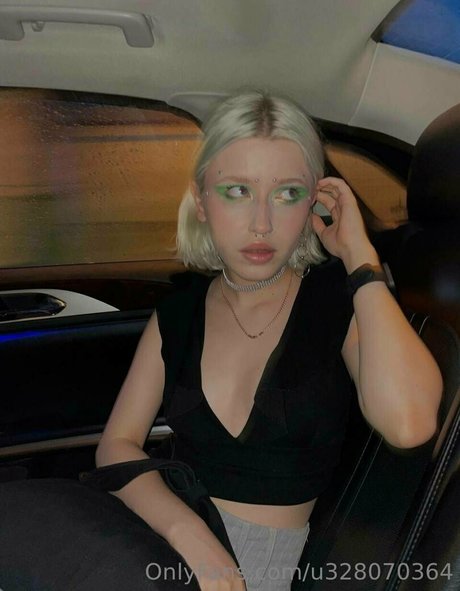 hairy legs onlyfans naked photo