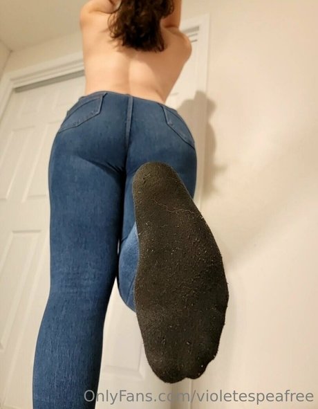 violetespeafree pornstar erotic photo