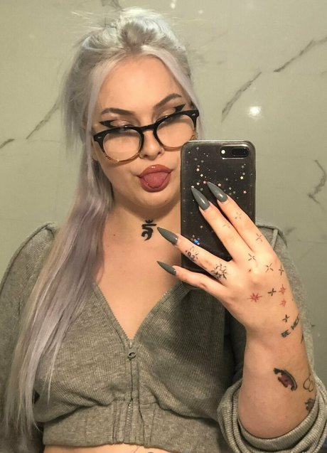 au dpc model perfect galleries