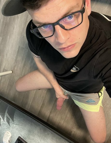 heyitskalen star best pictures