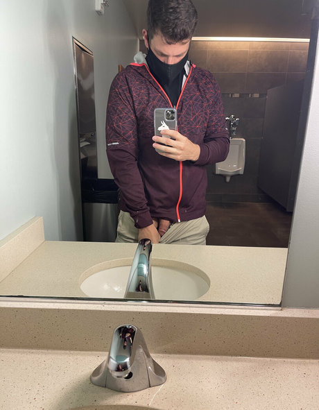 heyitskalen star top pictures