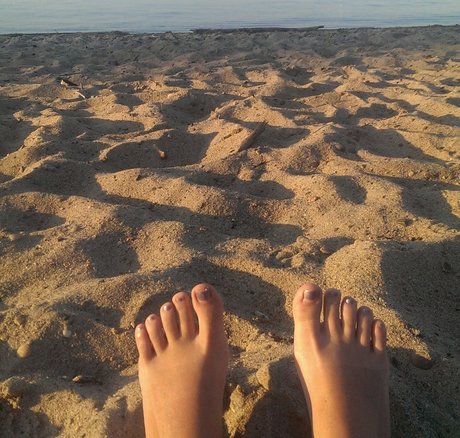 Mistle toe naked actress galleries