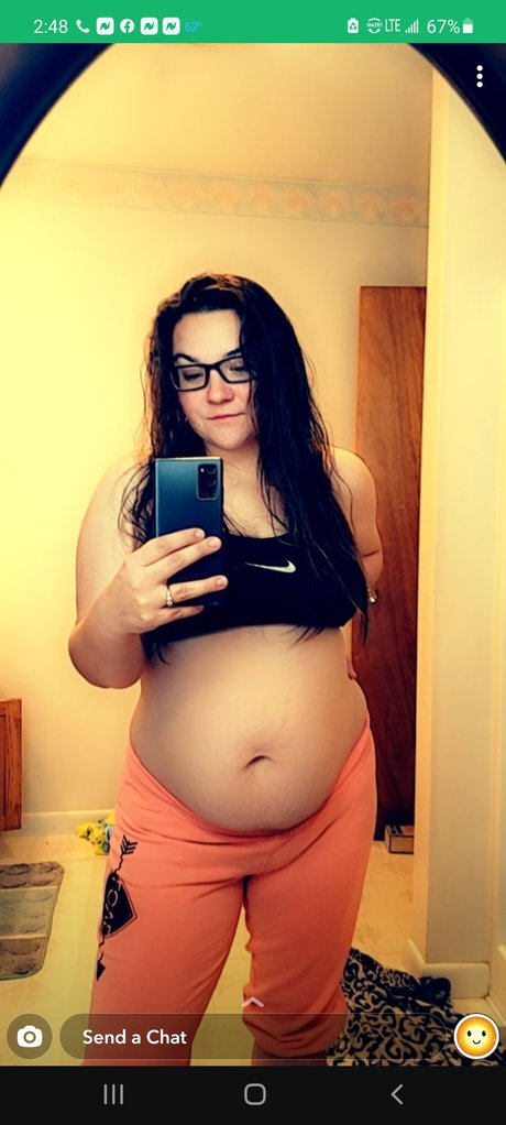 Mersedez pretty model gallery