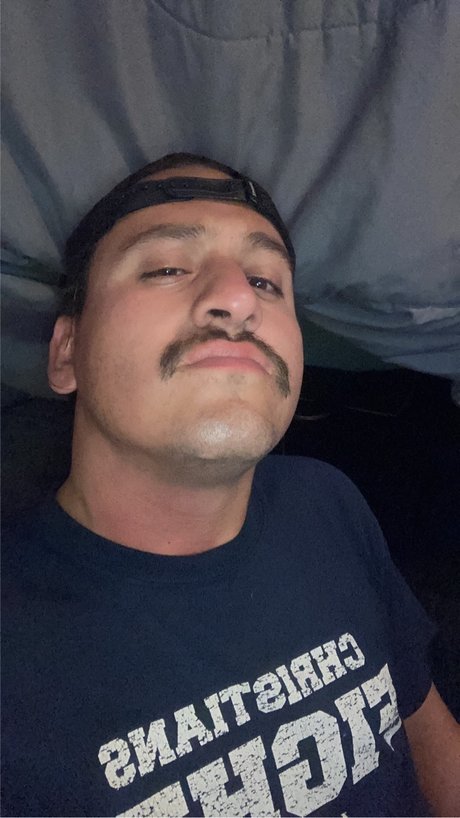 Louiexxx94 model perfect pic