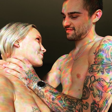 _LyssAnCris_ art model photos