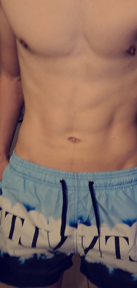 YoungPapi model hot image