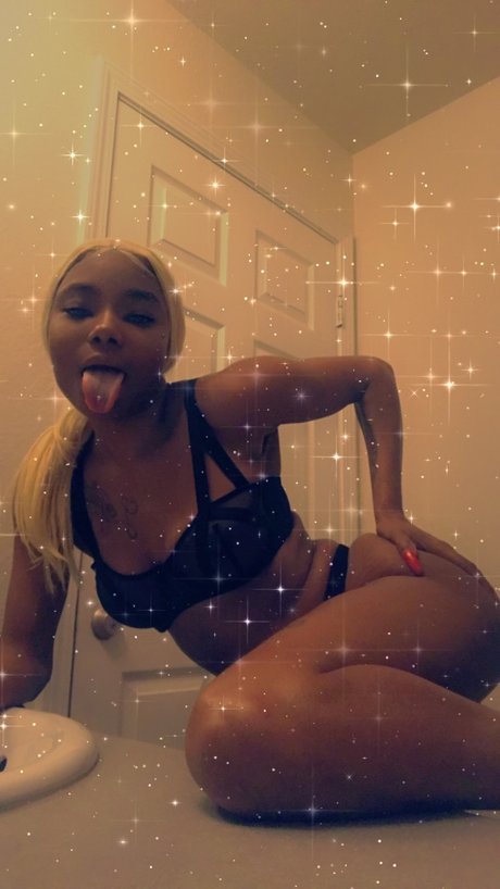 MS Tinnyy hd actress gallery