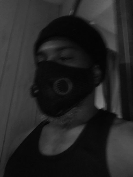 Ineedmusiq nude star gallery