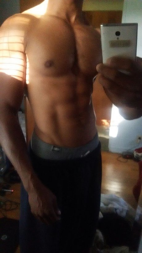 Slide In You pretty model img