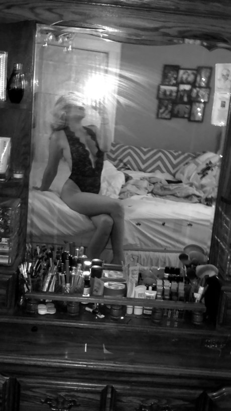 Georgia Love model high quality pictures