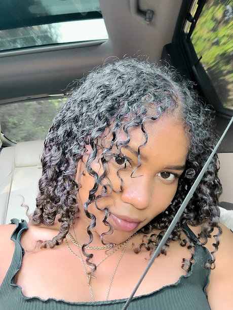 Kenya Miles model hd pic