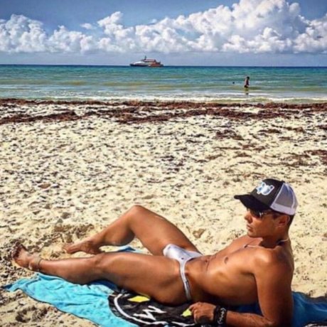 Andres Velez model hd pics