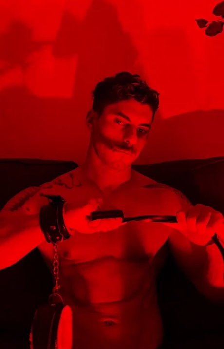 Sebastian Karl hot model picture